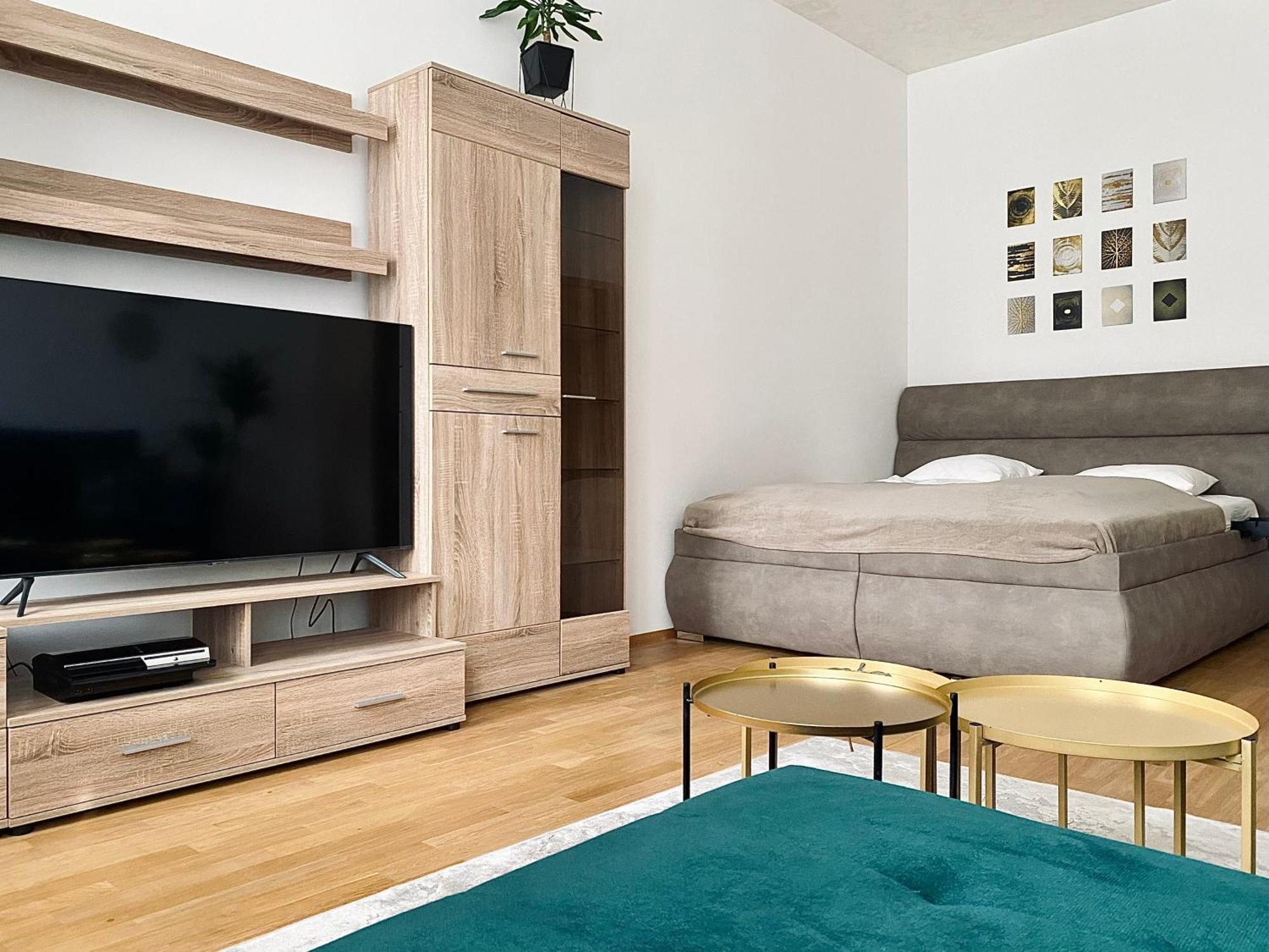 Stylish Retreat In A Lively Area * Prague